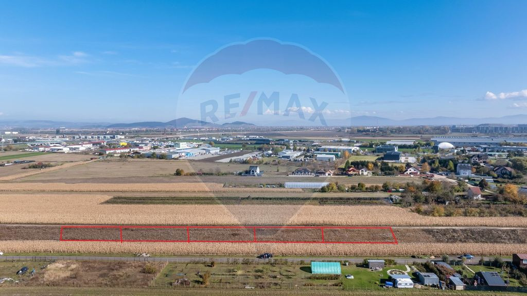 Teren Brasov -Strada Aron Pumnul, 520-1040-2600 mp, 5 loturi