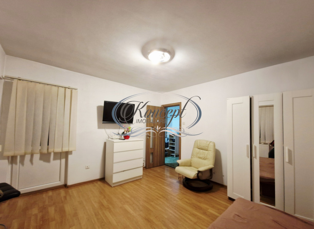 Garsoniera moderna cu logie in zona semicentrala, pe strada