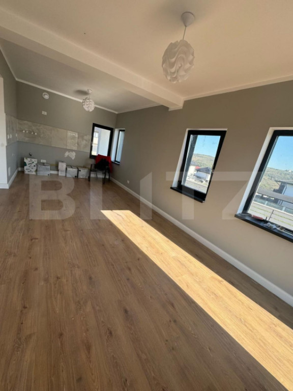 Apartament 3cam 69mp+grădină35mp, Parcare, Rediu–Grădin