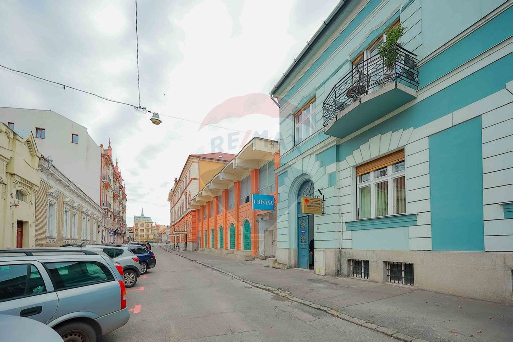 Birou Premium+ cu Terasă, Ultracentral Oradea, Gata de A...