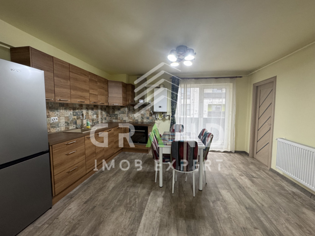 Apartament modern de vânzare,2 camere,parcare subterana–L