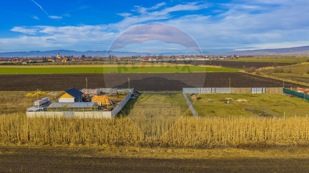 Teren intravilan 800mp Bod / Strada Iasomiei/ zona agreme...