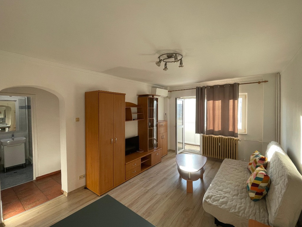 Stefan cel Mare-Parcul Circului, garsoniera, decomandata, 37 mp