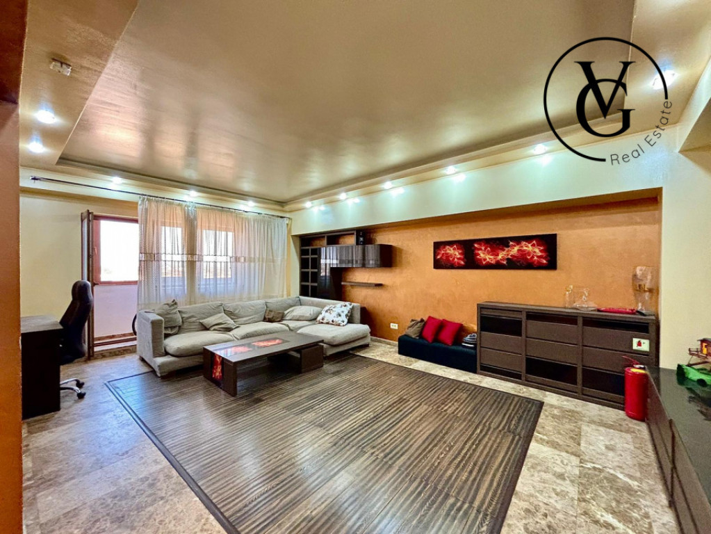 Penthouse, terasa, 3 camere - termen lung- Navodari