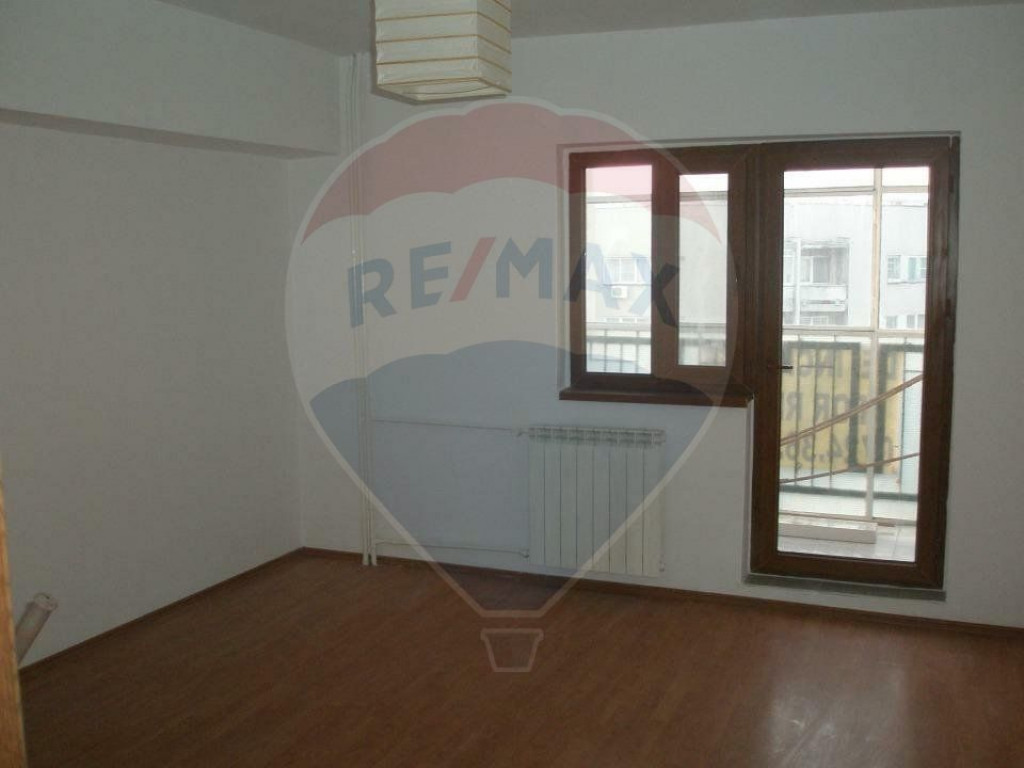 Inchiriere apartament decomandat 2 camere