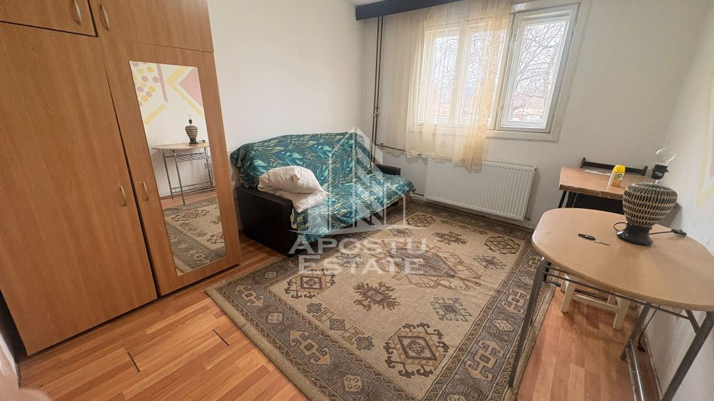 Apartament cu 1 camera, zona Buziasului