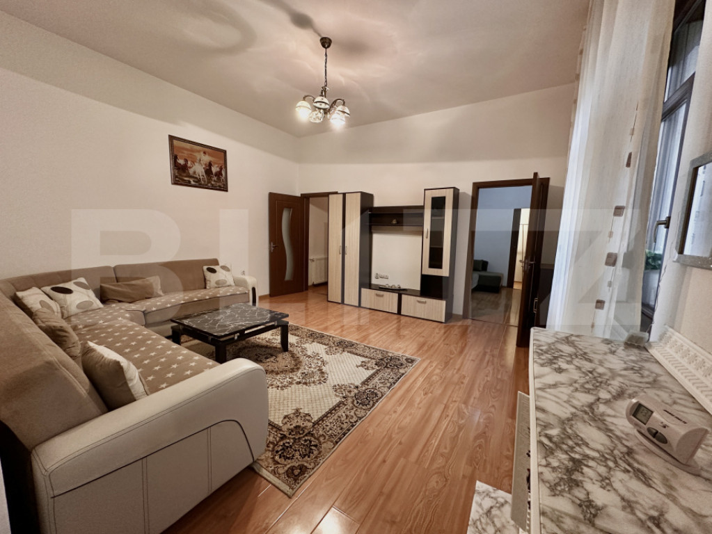 Apartament cu 3 camere, 72 mp, zona Traian