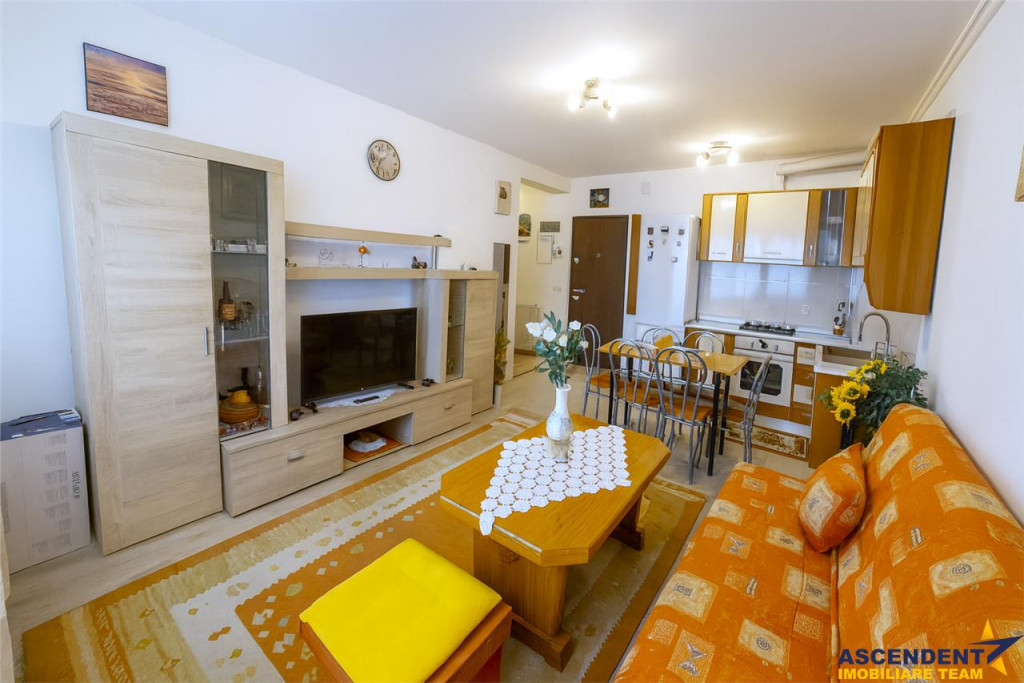 Tur 3D! Studio modern cu gradina proprie, conditii apreciabi