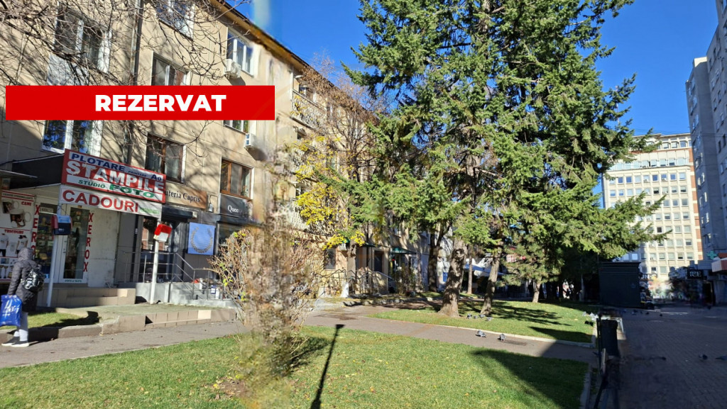 Garsoniera Ultracentrala Grivitei , Etaj 1