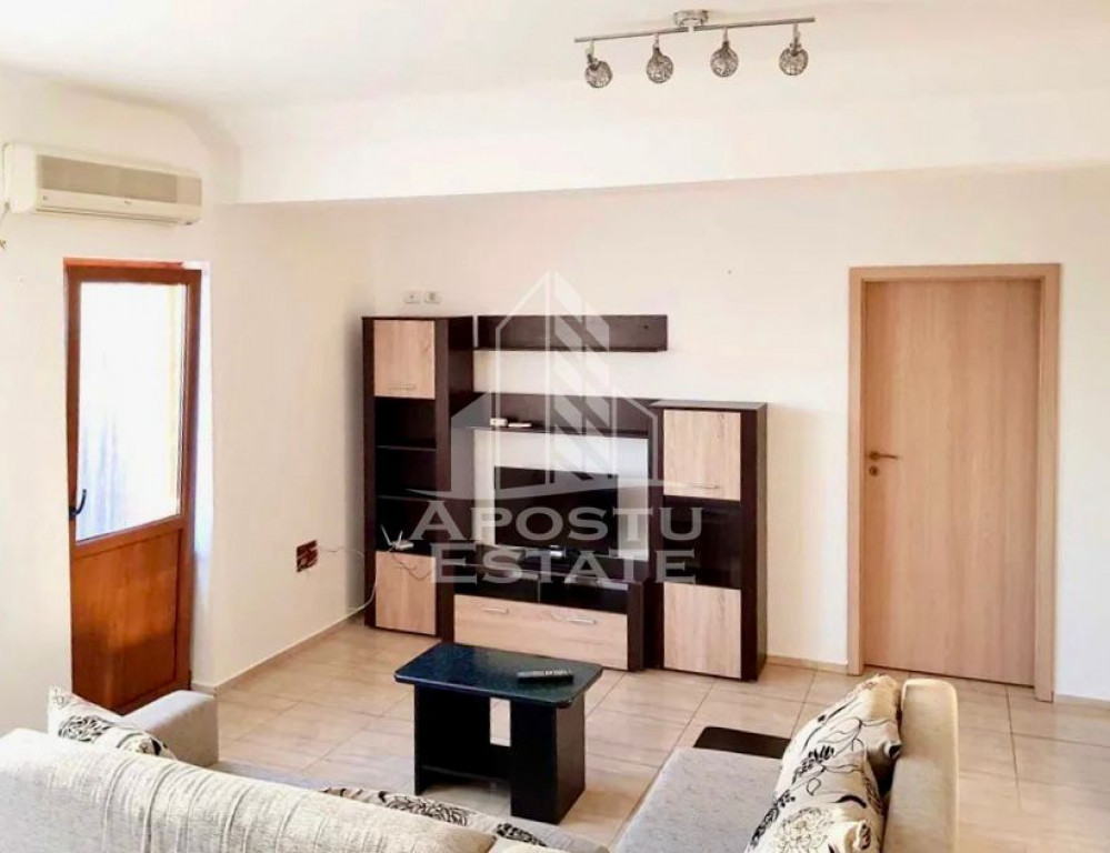 Apartament 3 camere, zona Intim - Andrei Saguna