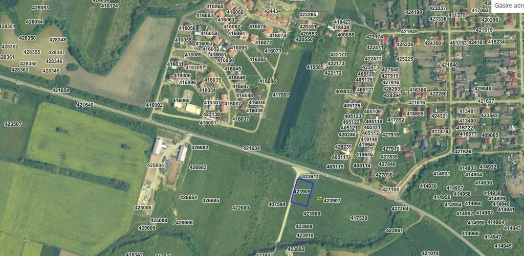 Vanzare | Teren industrial | 2385 MP | Apa Curent Canal |...