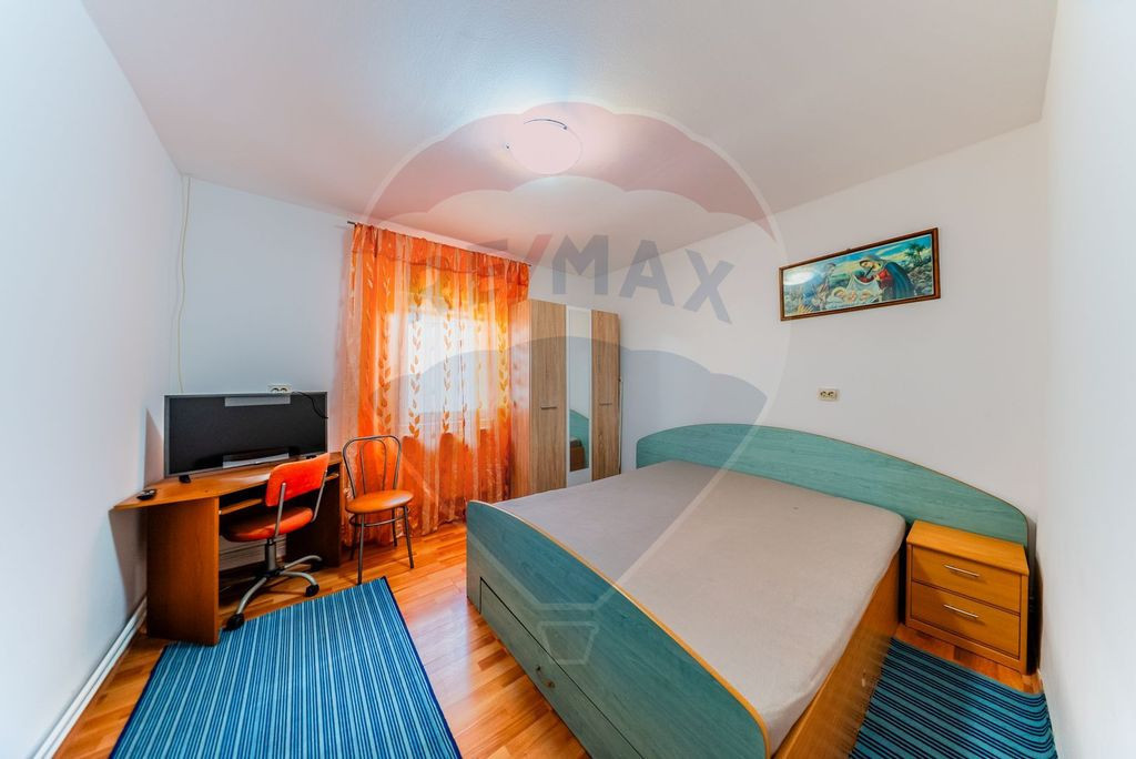 Apartament cu o camera in zona Parneava