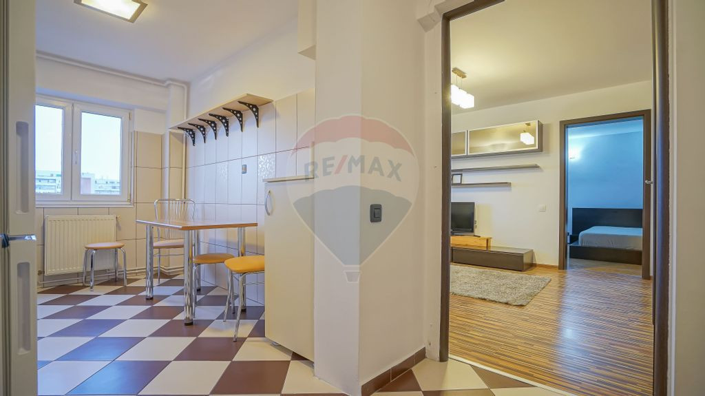 Apartament cu 2 camere de închiriat în zona Judetean