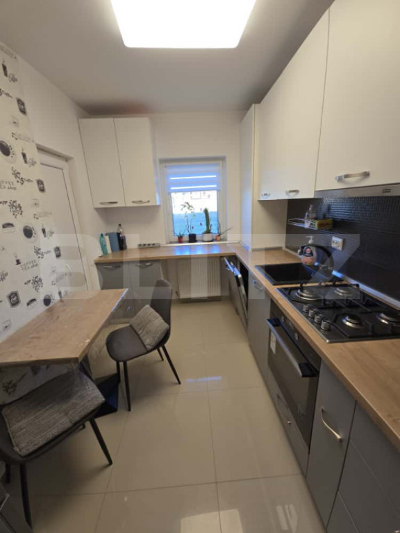 Apartament 3 camere, decomandat, 78 mp, parcare subterana, z