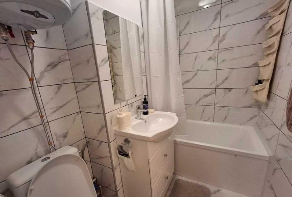 Tineretului timpuri noi piscului