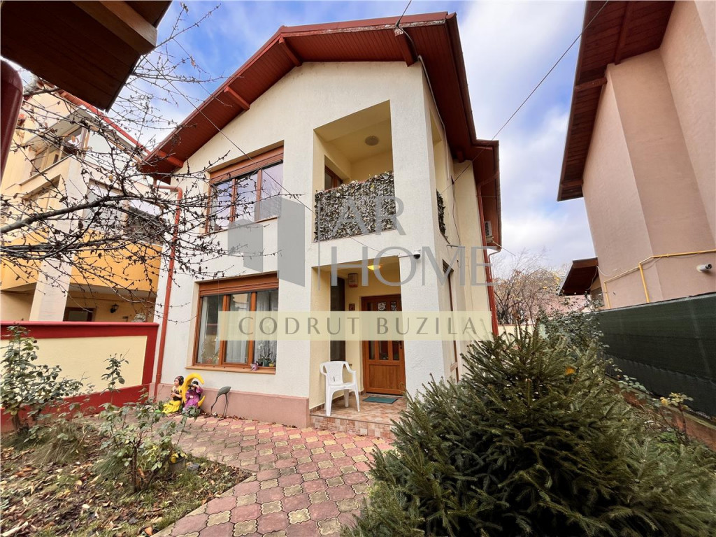 Casa 5 camere, Ploiesti, zona Bd. Castanilor