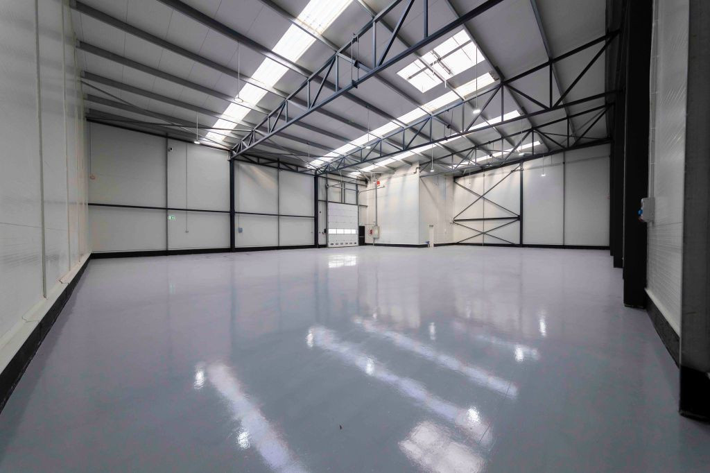 Zona Pallady - hale noi cu amplasament strategic