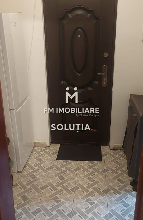 Apartament cu o cameră de vânzare, etaj 3– Zona Motor...