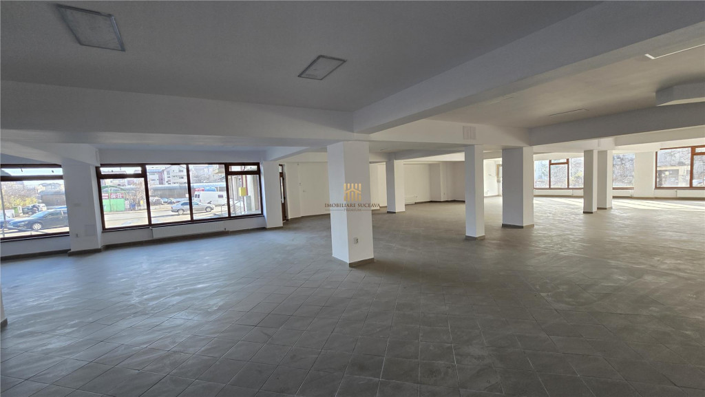 Spatiu Comercial 757,6 mp Suceava De 0727817187