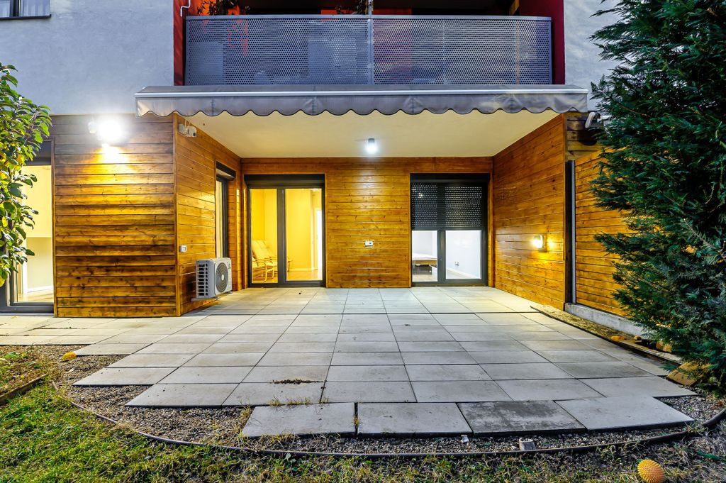 Apartament ARED spectaculos cu gradina si garaj Comision 0