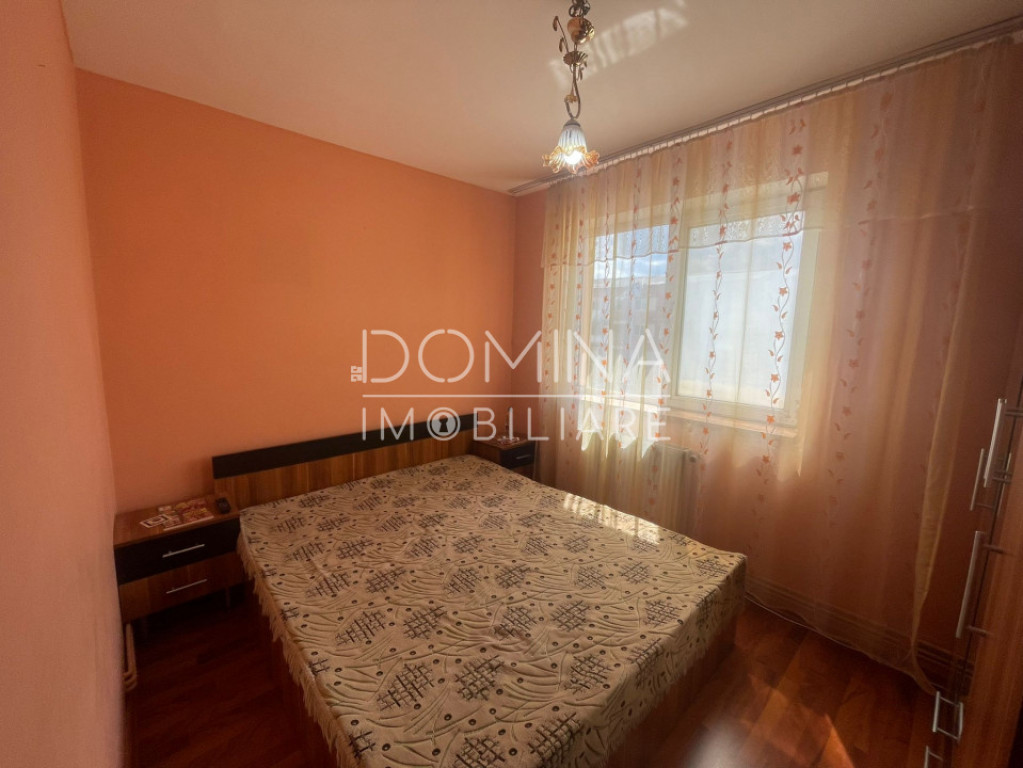 Apartament 3 camere, et. 3 - strada Slt. Ion Fota