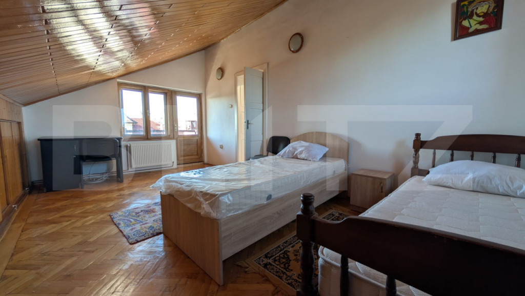 Închiriere Casă 4 camere, 3 Dormitoare, Sufragerie, 2 Bai,