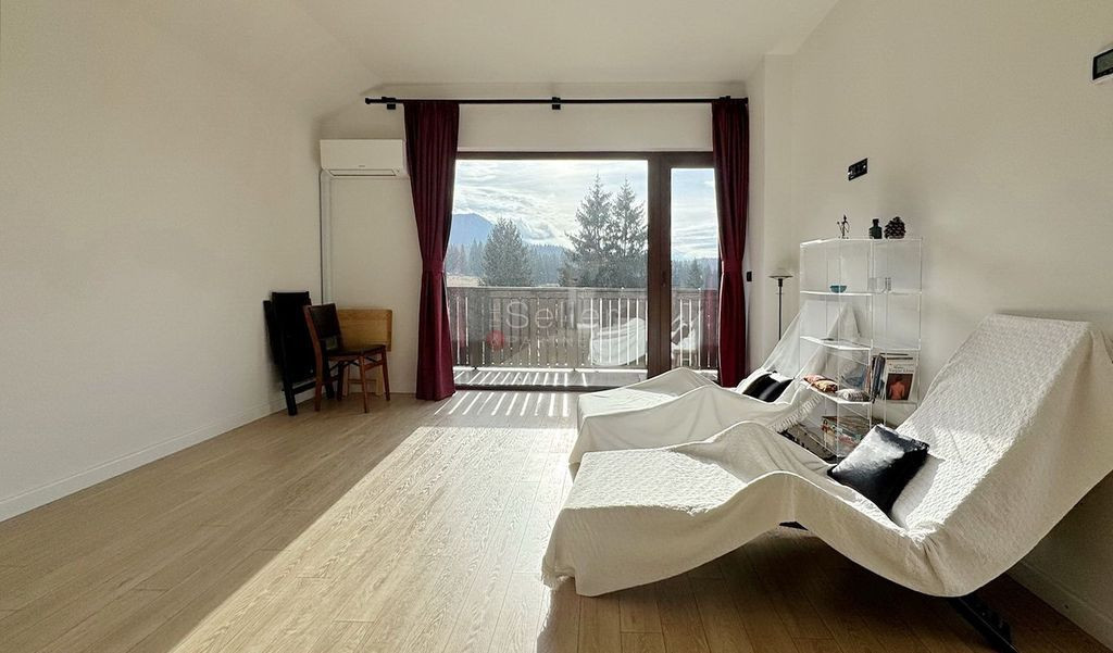 CONFORT, LUMINA SI PRIVELISTI DE POVESTE | APARTAMENT POI...