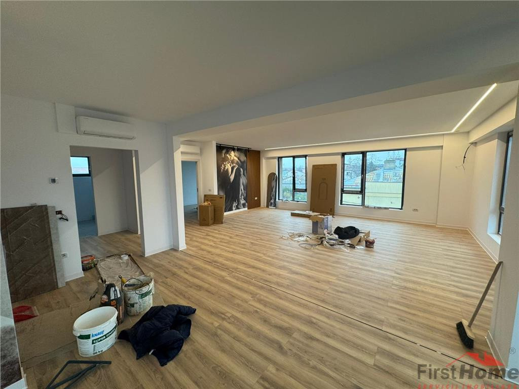 Cladire noua, disponibil etaj 1 -98 mp, comision 0%, finisa