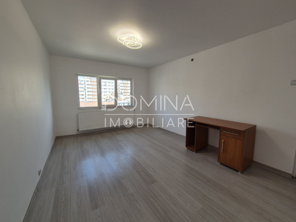 Apartament 3 camere ultracentral - str. Cerna