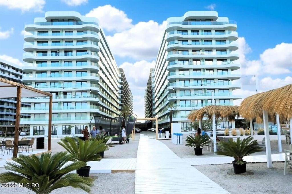 Sea On - Mamaia Nord, 3 camere, etajul 1, terasa cu veder...