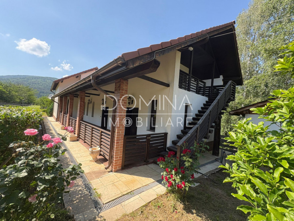 Spațiu comercial *Bumbești Jiu, str. Grigore Alexandru Ghi