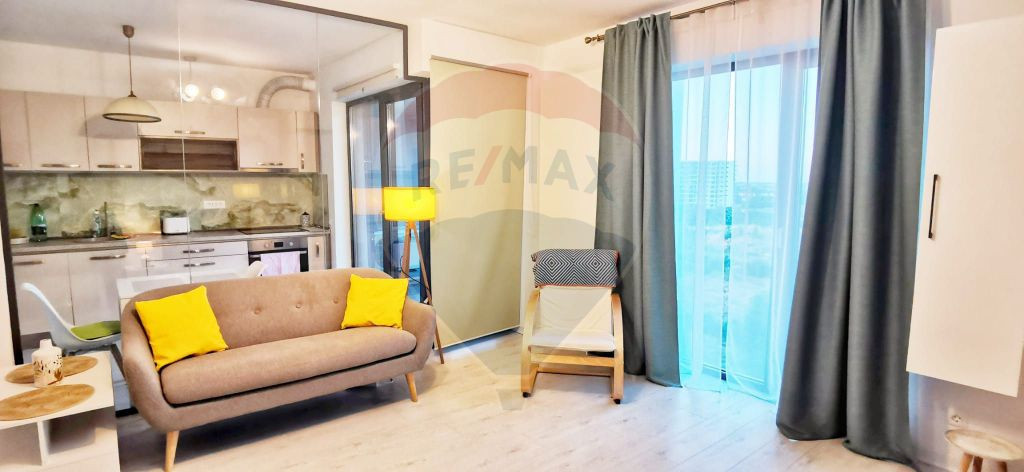 Vanzare STUDIO-Cloud9