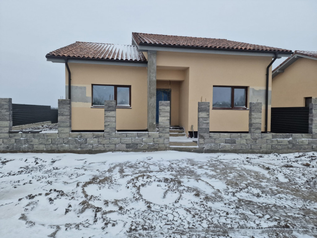 Cernica, casa pe parter, construcție nouă, 4 camere, 350mp