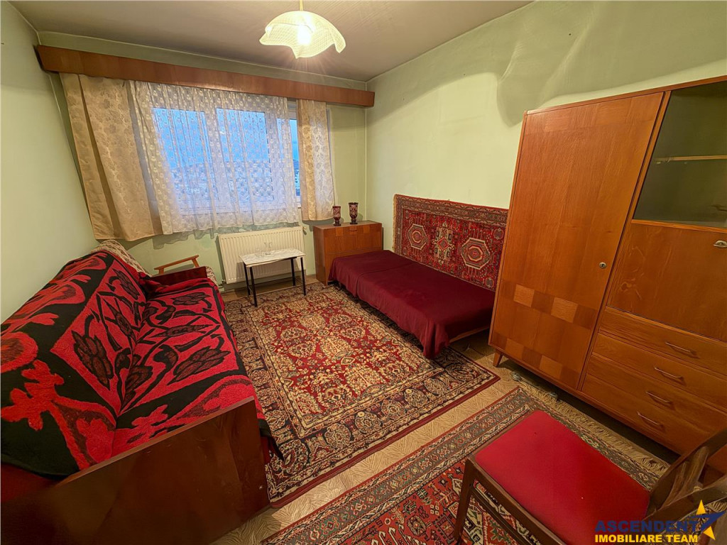 FILM 3D! Apartament panoramic, decomandat,60mp,balcon,Piata