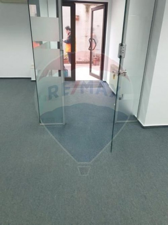 Spatiu birouri pentru inchiriat, Brilliant Condominum