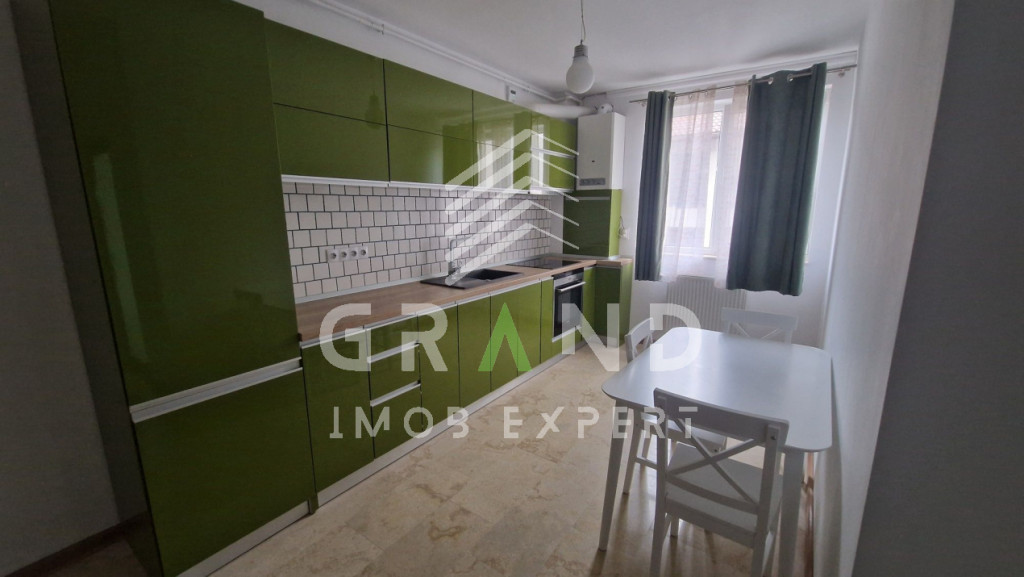 Ap 2 camere decomandat | PARCARE SUBTERANA | VIVO MALL/Str.