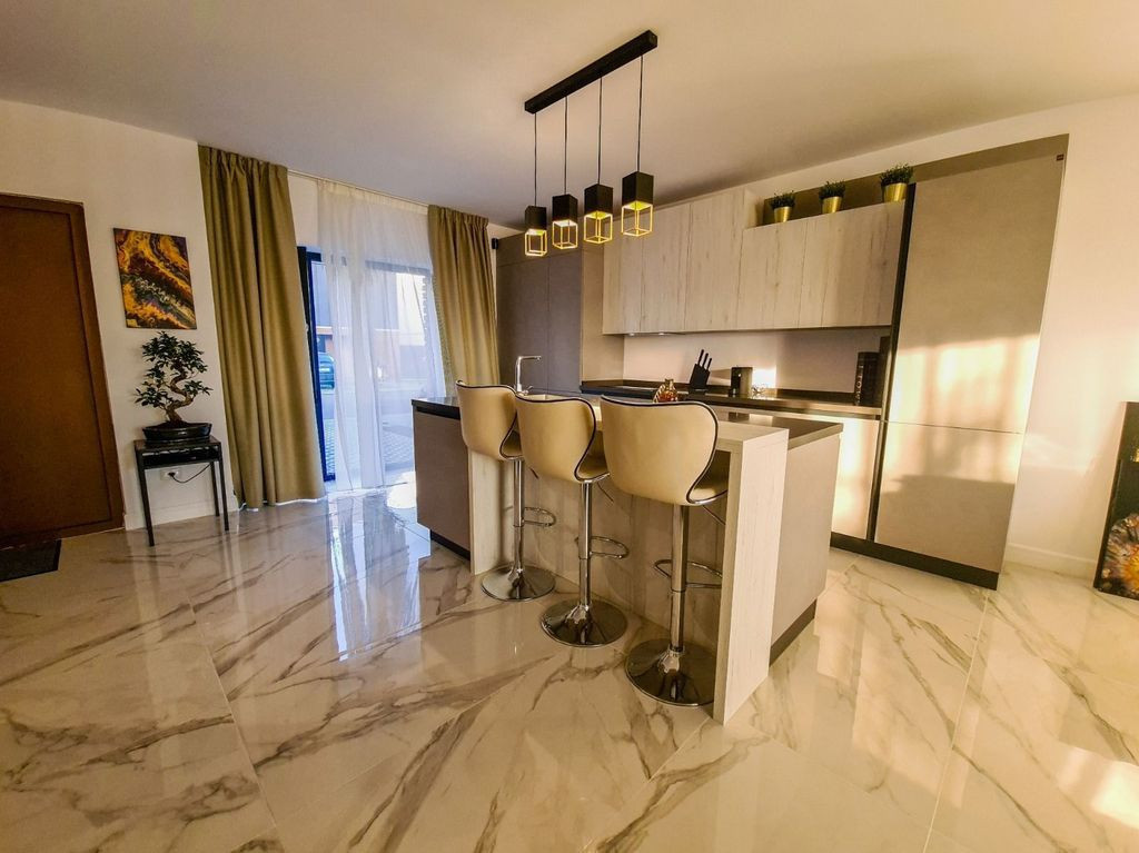 Vila 4 camere | Matei Millo | Pipera Andronache | 2 parcari