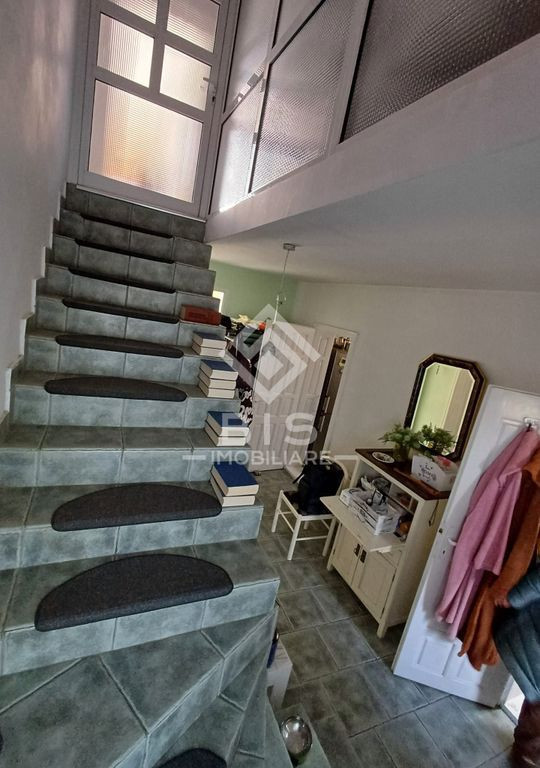 Casa 5 camere, D+P+1, Zona Nord