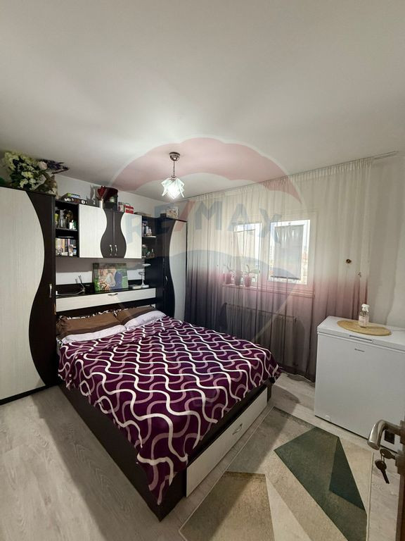 Apartament cu 3 camere de închiriat în zona Ultracentral