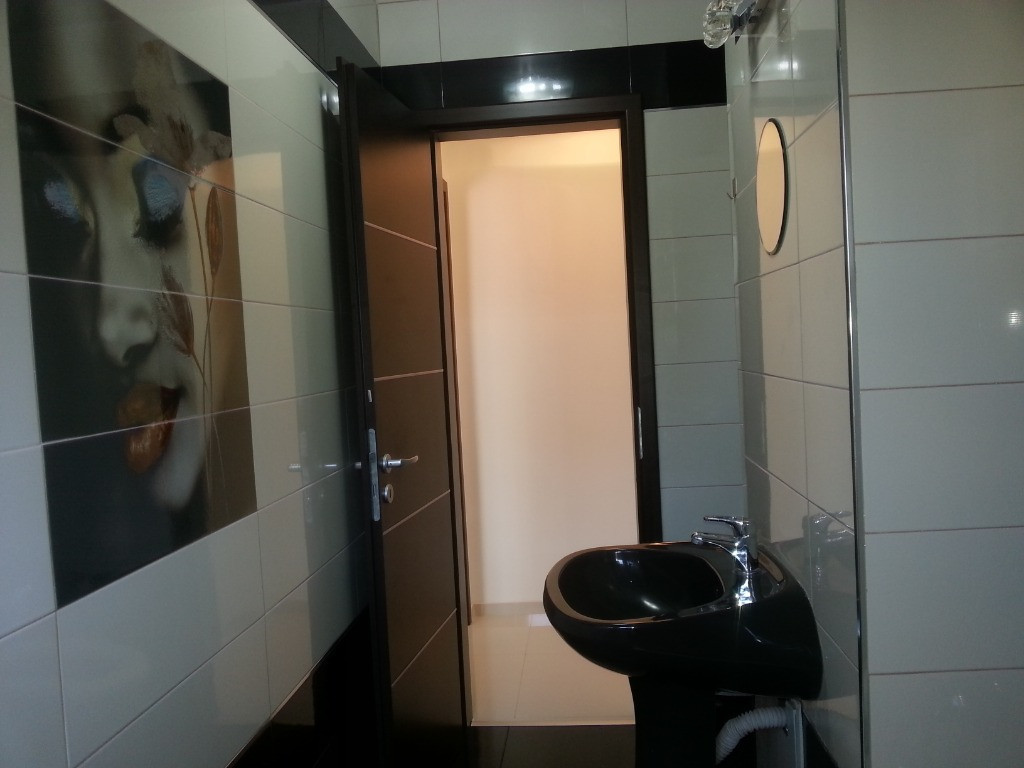 Proprietar inchiriez apartament 2 camere metrou constantin brancoveanu