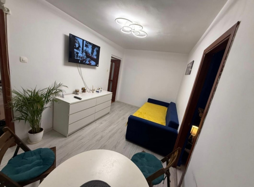 Apartament 2 camere de inchiriat in zona Tomis Nord, Constan