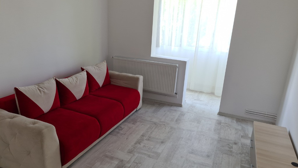 Apartament 3 camere Astra-Berzei