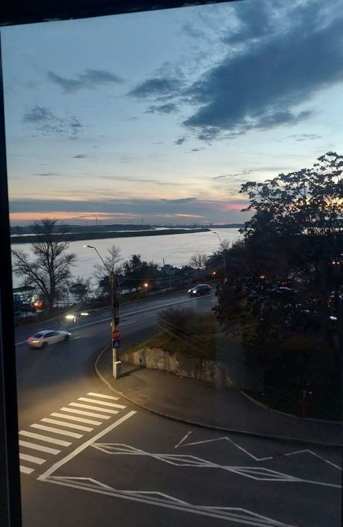 Închiriere apartament 3 camere – vedere superbă spre ...