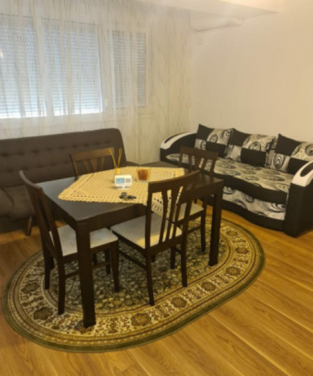 Apartament 2 camere de vanzare situat in zona Tomis Nord, Co