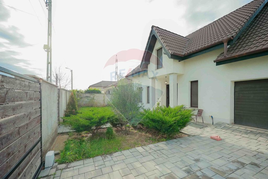 Casă Nouă cu 4 Camere, Garaj și Teren 350 mp în Episc...