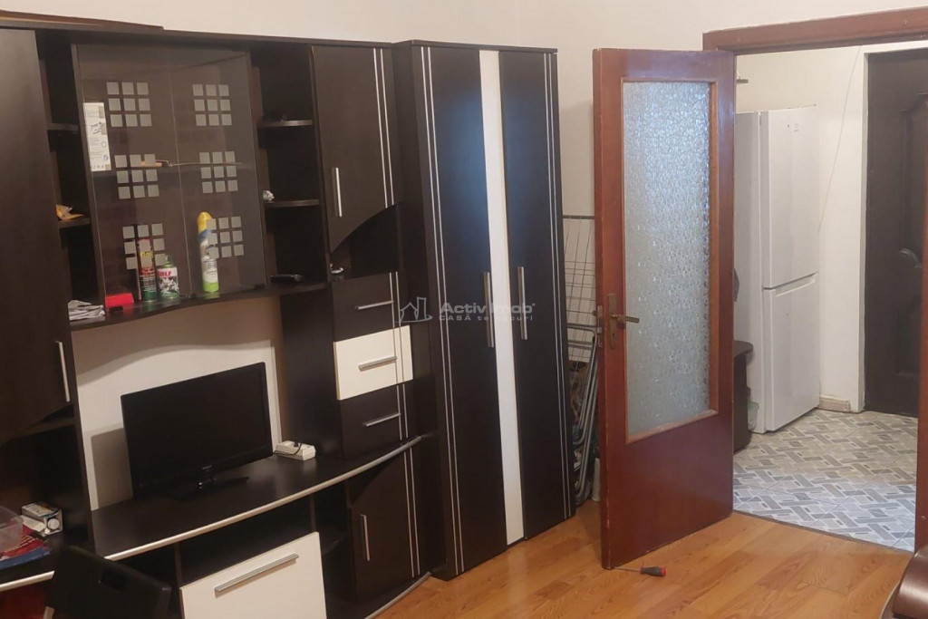 Garsonieră de vânzare, 30 mp, strada Margeanului