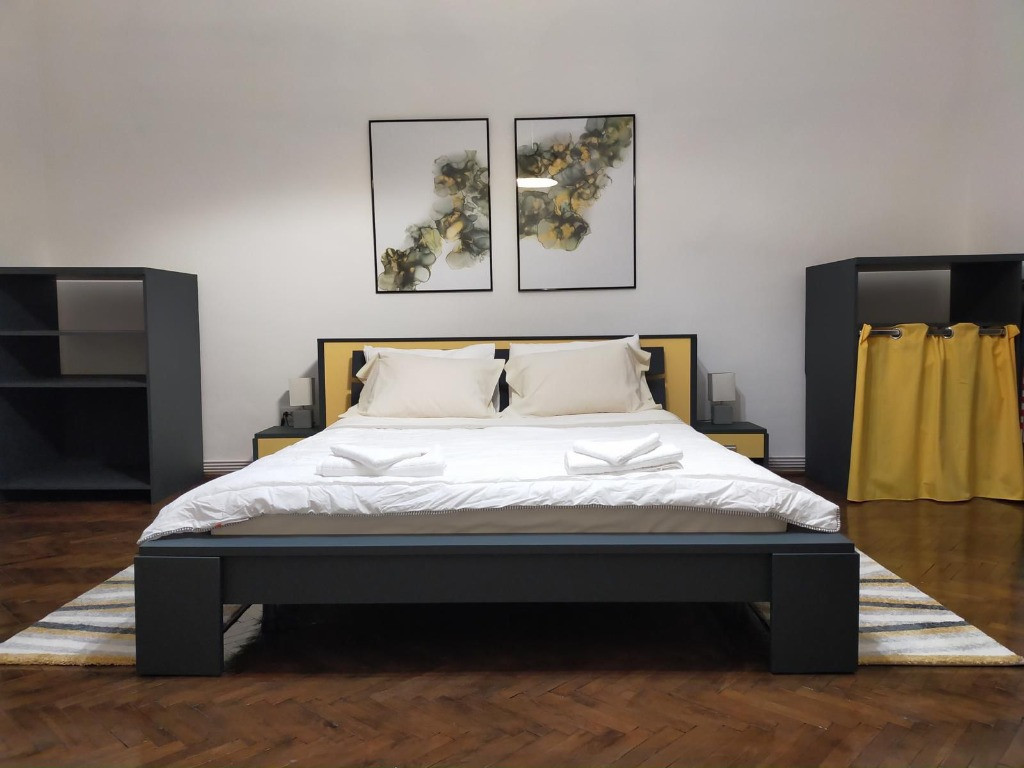 Apartament 2 cam Ultracentral cluj 76mp Dec. casa de cultura studenti