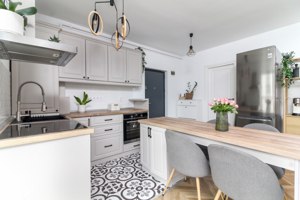 Apartament 2 camere cartier Marasti, bloc dupa 2000, disponi