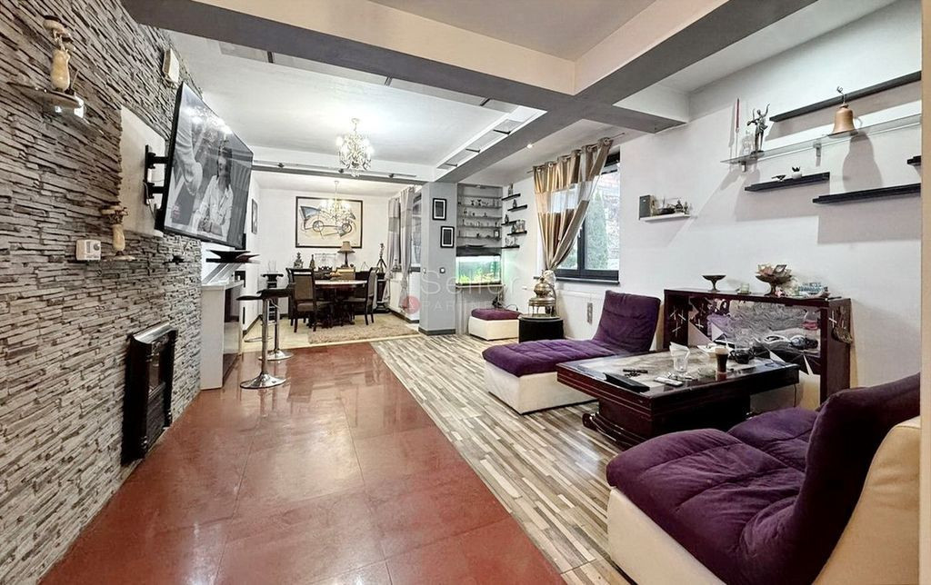 Zona Rezidentiala De Interes