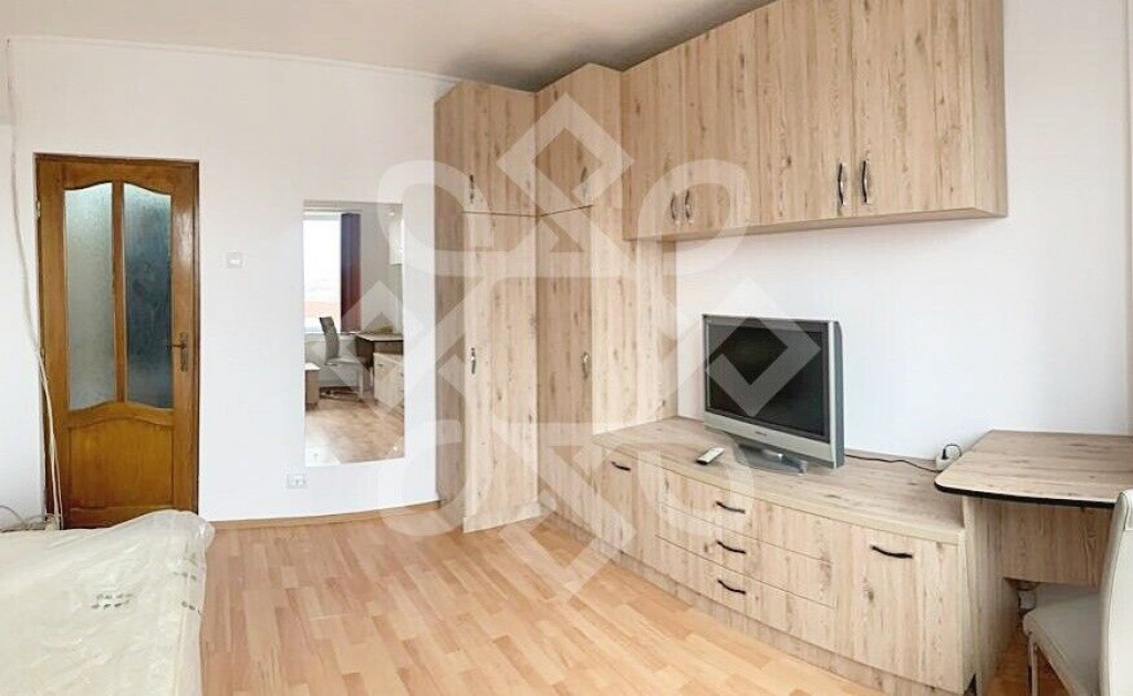 Apartament cu 1 camera de inchiriat, zona Decebal Oradea